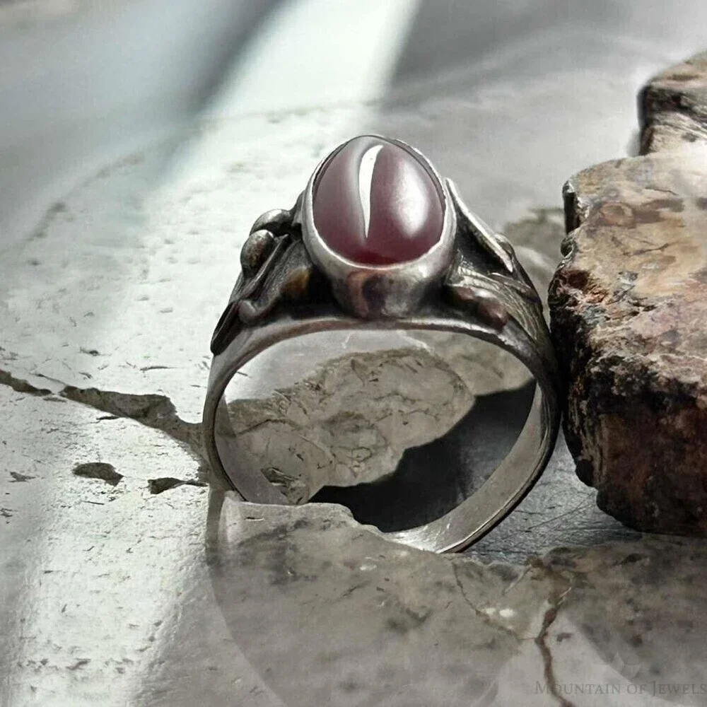Vintage Native American Sterling Silver Oval Carnelian Ring Size 7.75 For Women